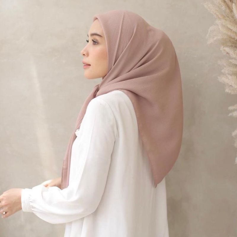 DS/BELLA SQUARE/HIJAB SEGIEMPAT/ POLYCOTTON PREMIUM/MURAH-3