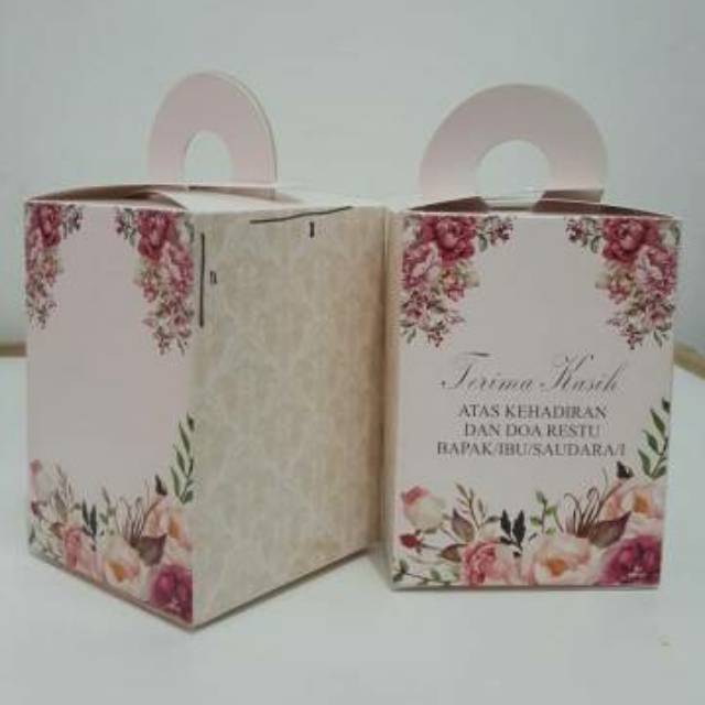 

[Sby] 8cm x 8 x 11 Dus Kotak Kemasan souvenir paper box