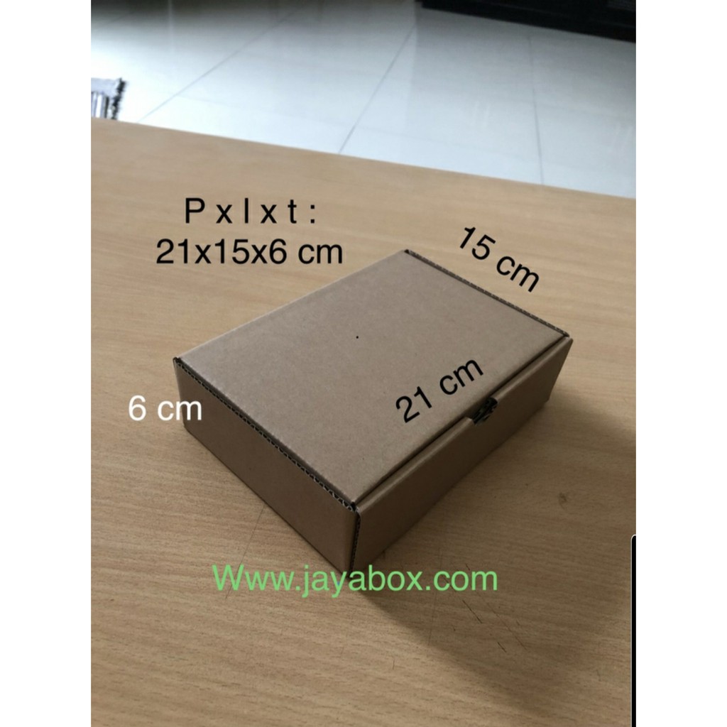 

Kardus / box pizza / aksesoris 21x15x6 cm