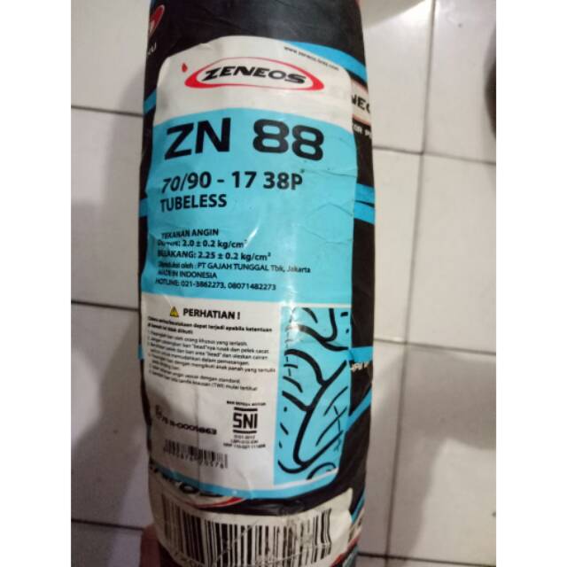 Ban Zeneos 70/90-17 Tubeless ZN88