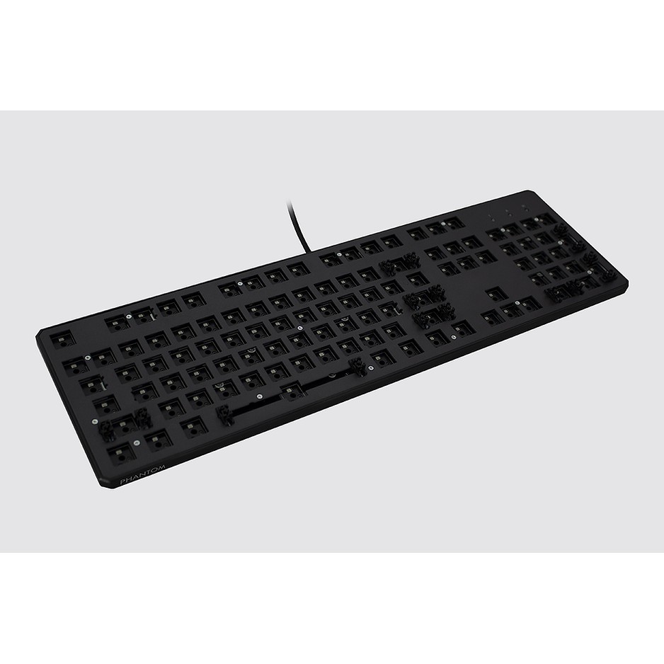 TECWARE PHANTOM ELITE 104-KEY FULLSIZE GAMING KEYBOARD MECHANICAL RGB