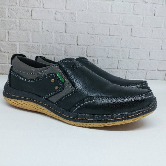 Kickers Sepatu Casual Kasual Kulit Asli Pria Model Gaul KC.5