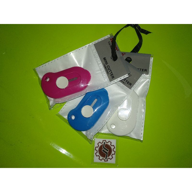 

Joyko Mini Cutter CU-505 (paket per 3 pcs)