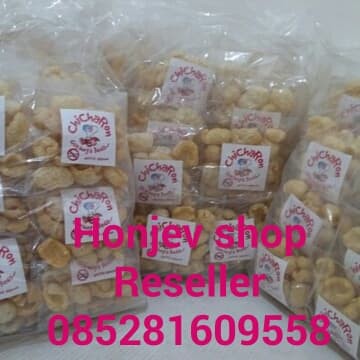 

Special kerupuk kulit babi cicharon hk 20gram per ball, 1ball isi (20bks) Limited