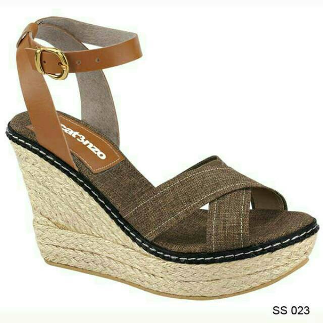 Sepatu Wedges Wanita Catenzo SS 023
