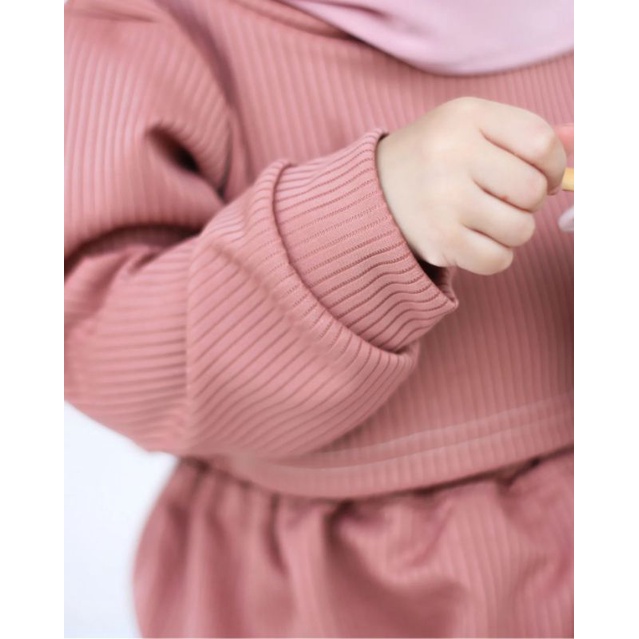 MILLIE SET CROP TOP SETELAN ANAK PEREMPUAN BEUZEE