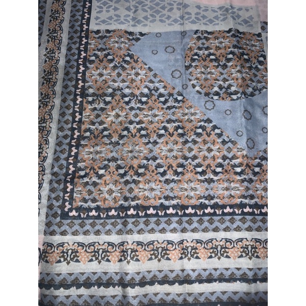 SEGIEMPAT VOALDENAY KW PREMIUM / HIJAB JILBAB SQUARE VOAL MOTIF LASER CUT-Motif 2