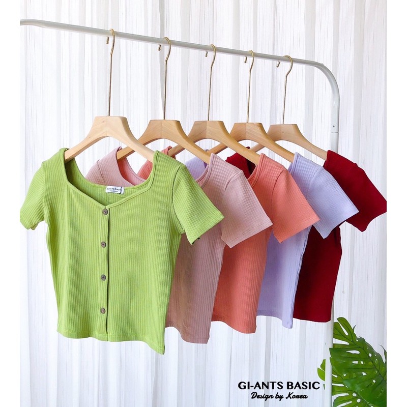 KAOS GIANTS STUDIO MODEL V CROP VARIASI KANCING IMPORT BANGKOK (BJGB91)