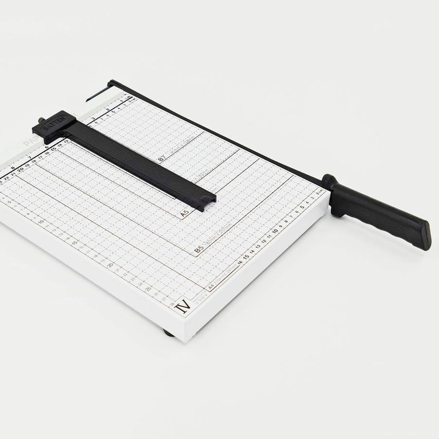 

Kekinian PAPER CUTTER PEMOTONG KERTAS A4,