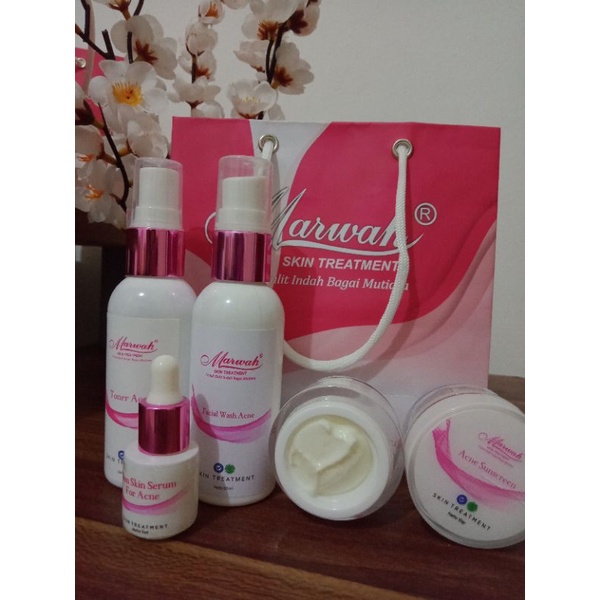 MARWAH SKINCARE Diamond Acne / skincare marwah 100% original