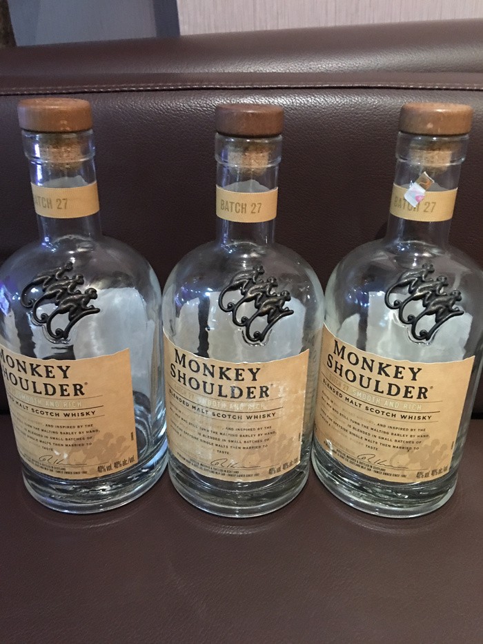 Botol Kosong Monkey Shoulder 70cl tutup lengkap