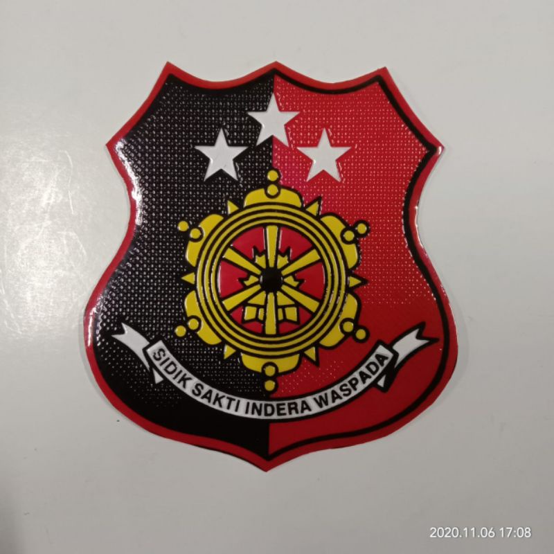 

Stiker Embos BARESKRIM| Aksesoris Kendaraan dan Craft Stationery