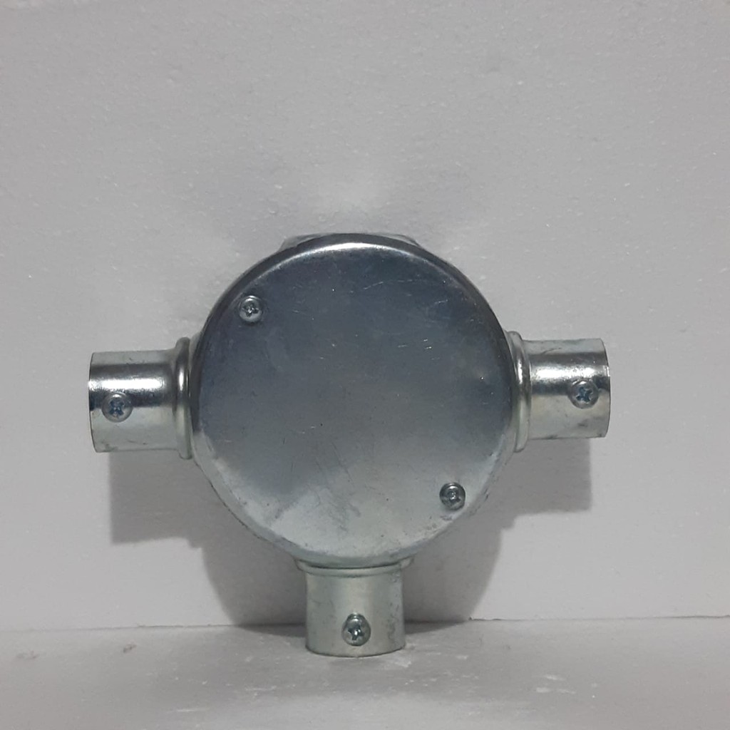 T dus Besi 25mm/ T Dos/ Circular Box /Junction Box Polos Besi Cabang 3
