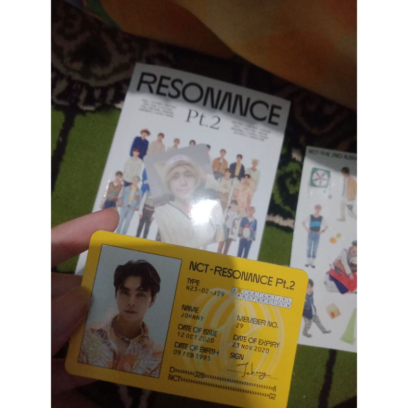 Id card Johnny departure