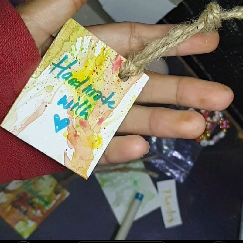 

Hantag DIY (Handmade)