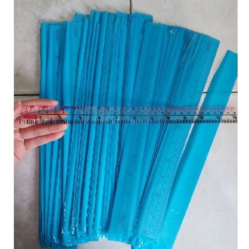 

Penggaris tipis lentur 30cm