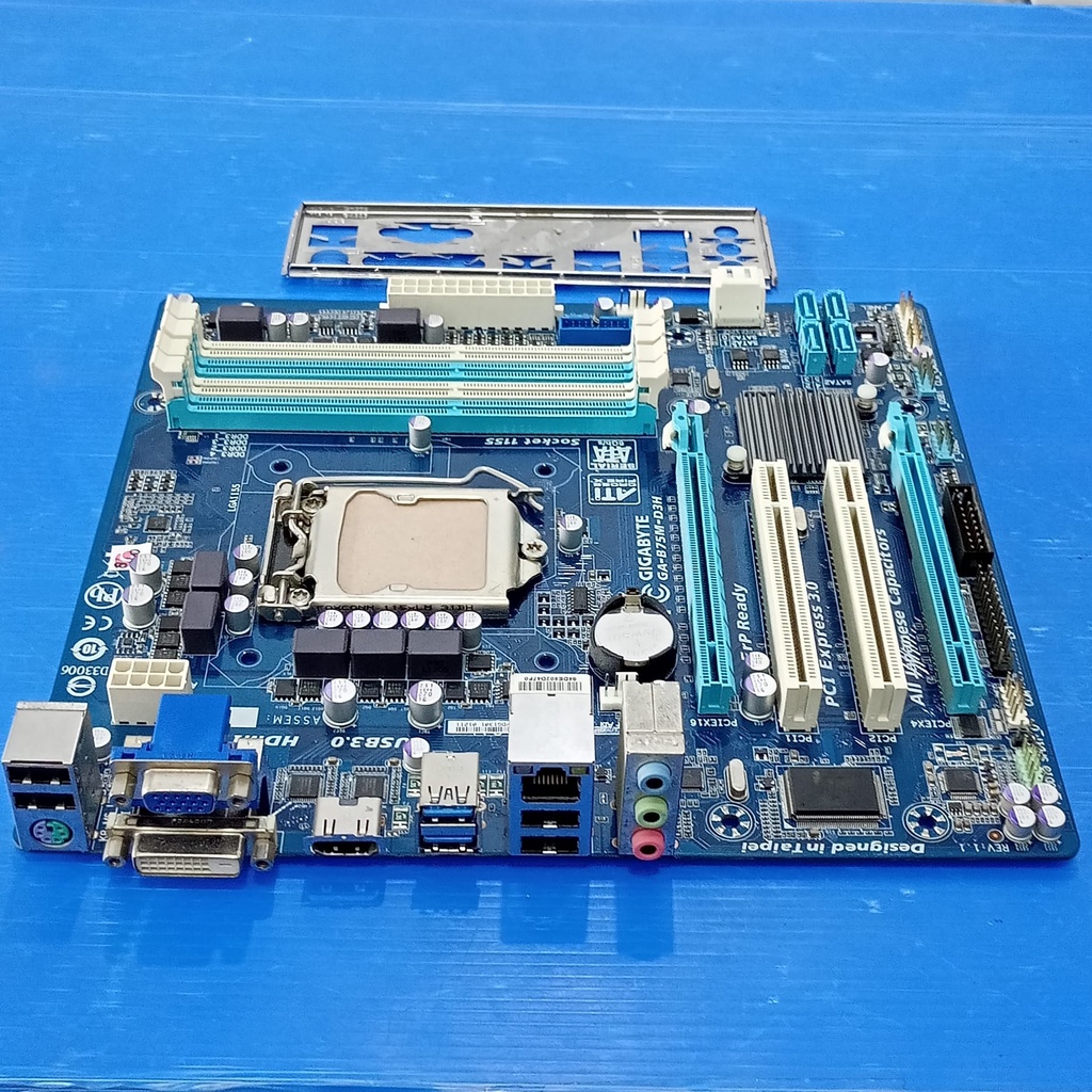 Mainboard Gigabyte B75 DDR3 LGA 1155 ~ Sonju Komp