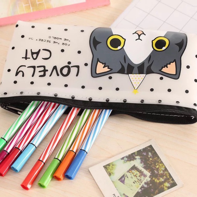 

Kotak Pensil Kucing
