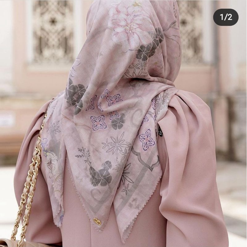 Button scarves Sofya Kofte