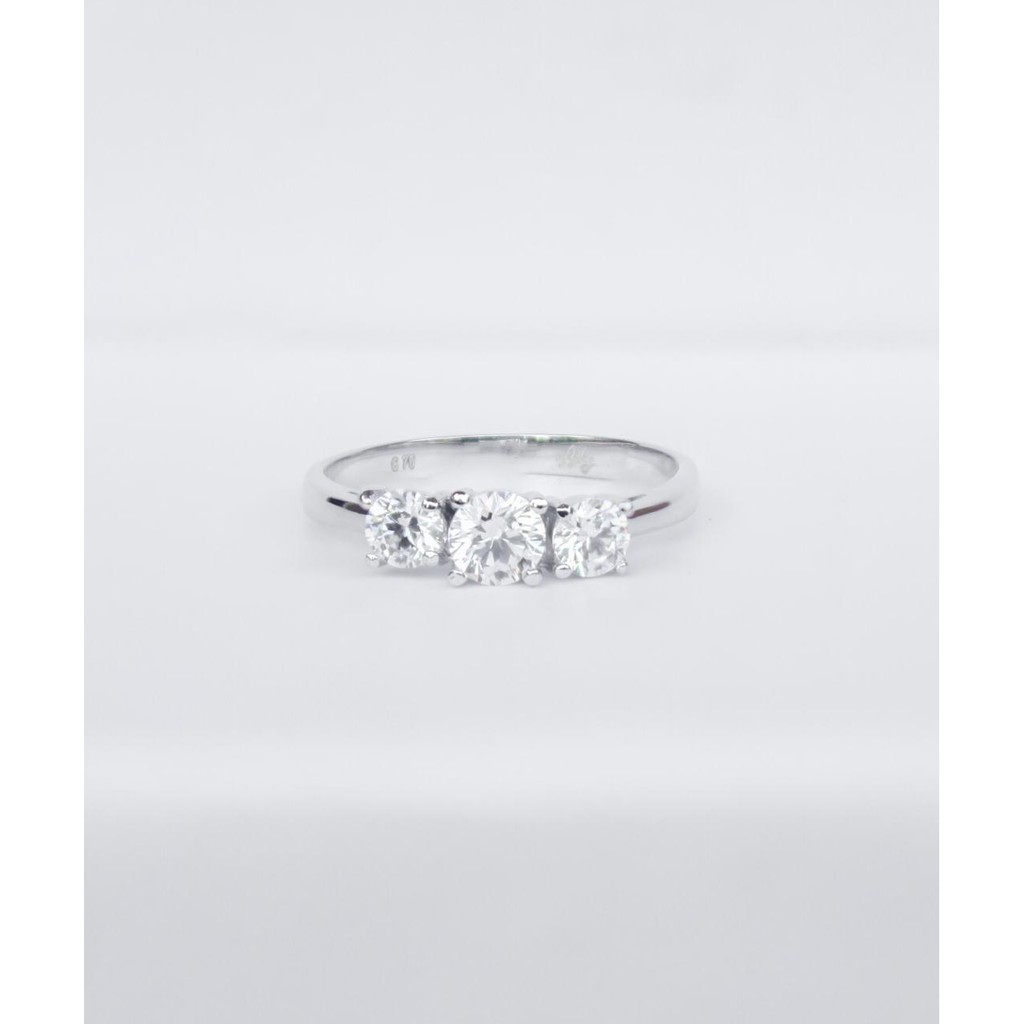 Cincin Emas 18 K / TRILOGY LEA RING
