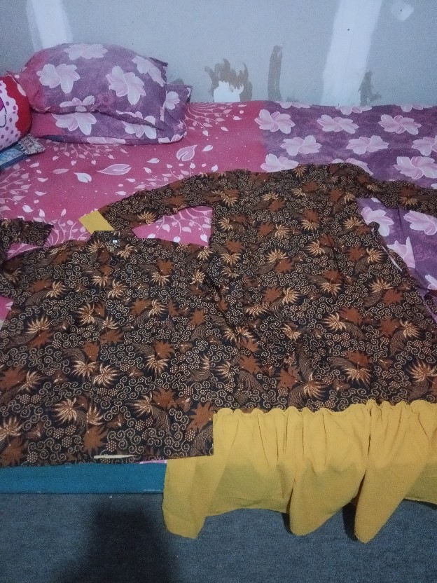 Batik Couple Keluarga Sania Ruffle Ori Ndoro Jowi Dnt Motif Rempel Kuning