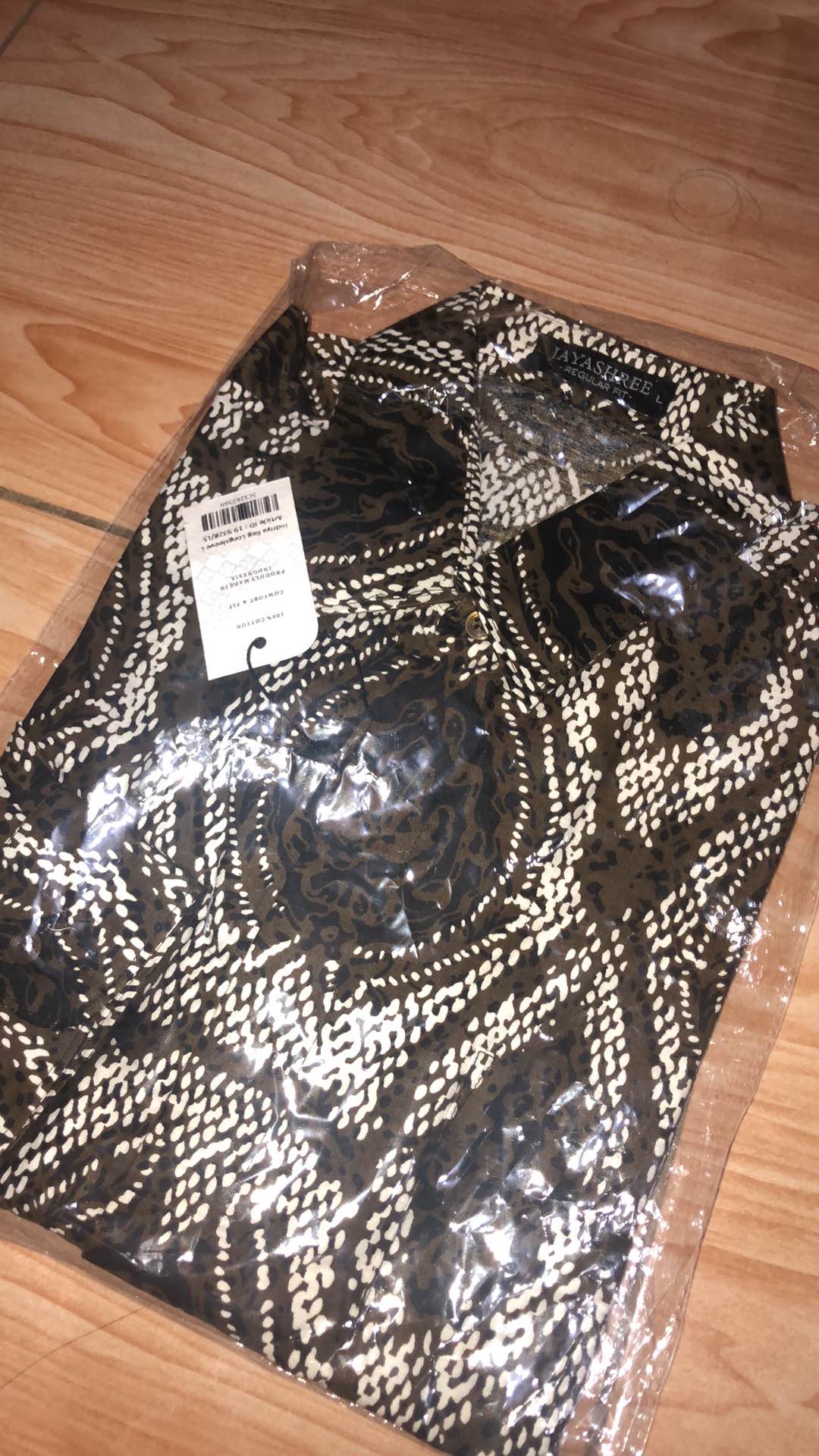 Jayashree Batik Regfit Indriya Longsleeve