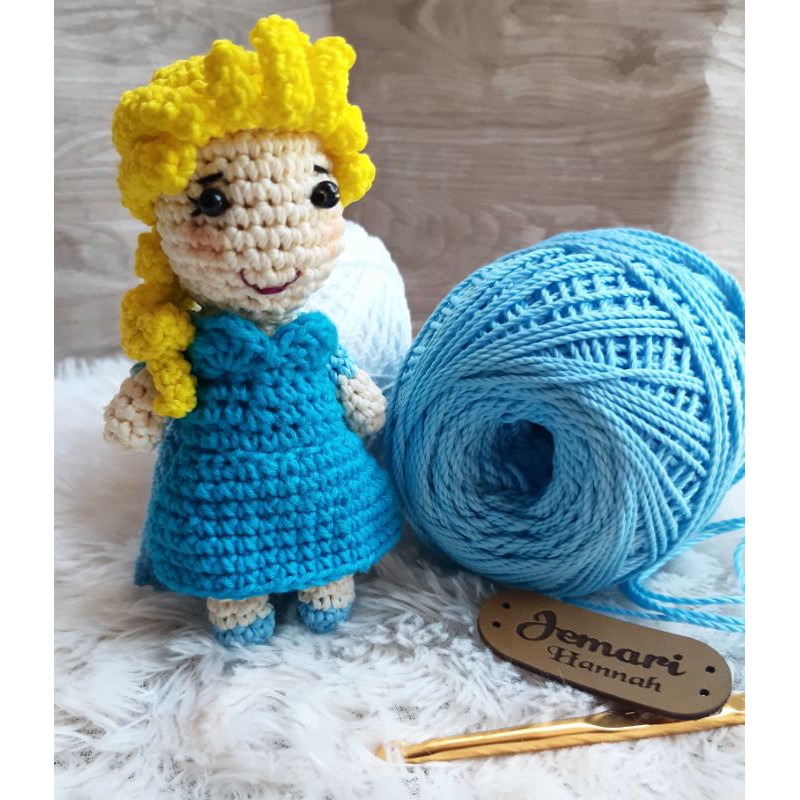 

Amigurumi elsa frozen
