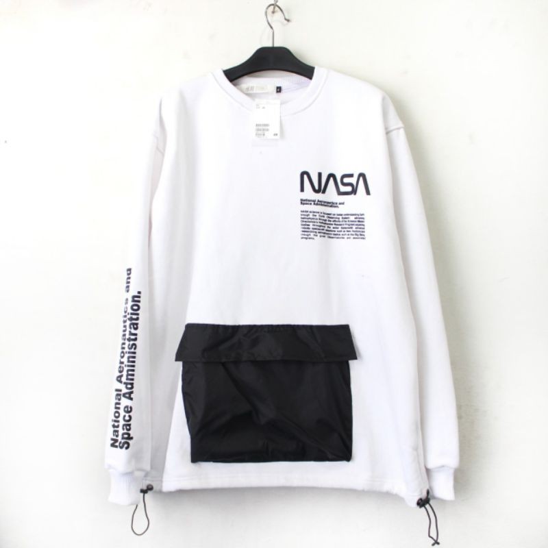 Jaket Sweater Crewneck Pria Wanita Nassa Putih