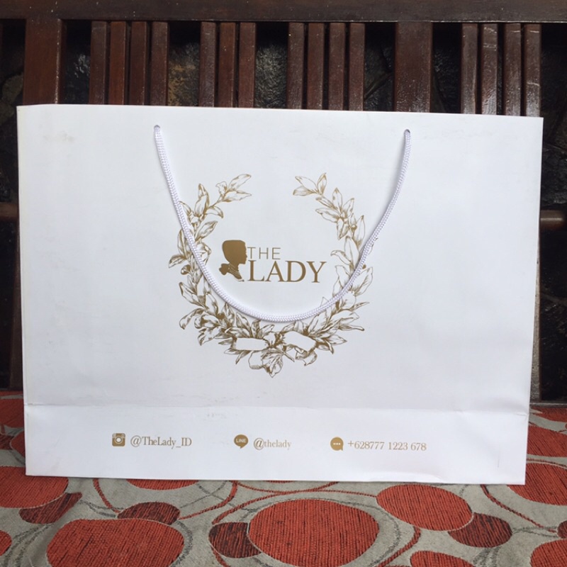 

paperbag the lady size L