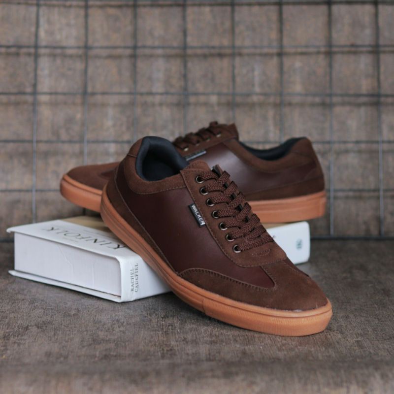 Sepatu Casual Sneakers Pria Terbaru Original Kulit Suede Kets Santai Sekolah Kerja