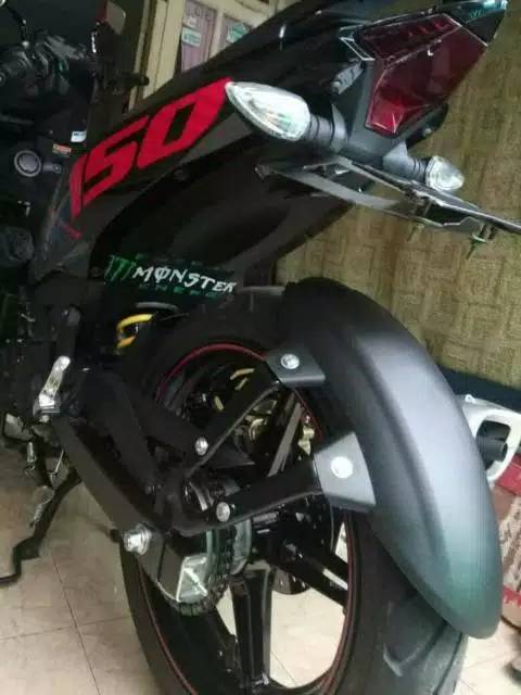 Mud Guard Universal Arm Kotak Motor Vixion,Byson,Cbr150r,Cb150r,Mxking,Satria fu,Megapro,Versa &amp; motor Lainnya