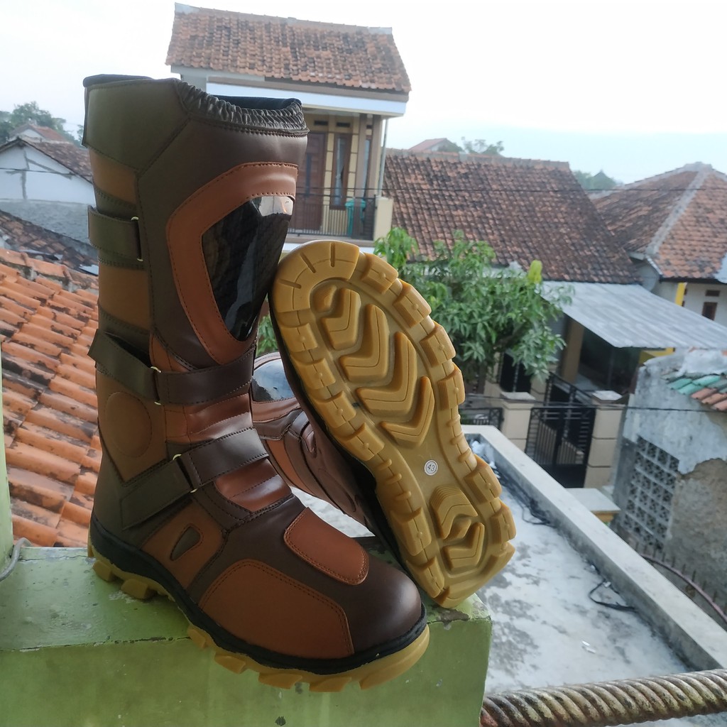 Sepatu cross trail clasik bots vintage kualitas premium terlaris