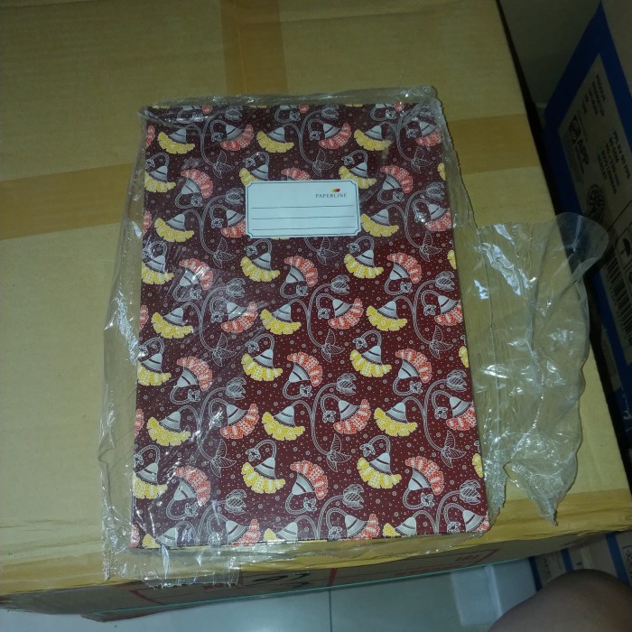 

Dijual buku hardcover paperline folio 200 Eksklusif