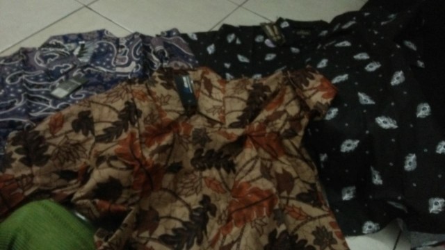 Trolistore Grosir Grup Batik Pria Motif Bppd Kemeja Batik Pria Coklat Hitam Lengan Pendek Pekalongan