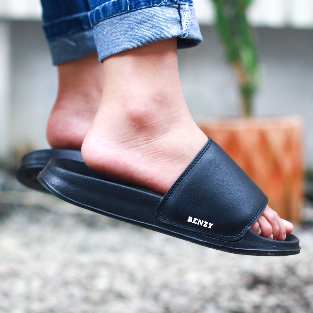 CLASSIC BLACK |FORIND x BENZY| Sandal EVA Ringan Slop Jepit Santai Simple Pria/Men Sendal Footwear