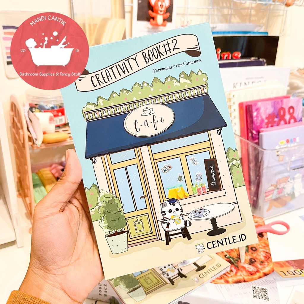 

HJK Buku Centle Papercraft + Sticker Anti Air Creativity Book Activity Buku Aktivitas Anak Memotong