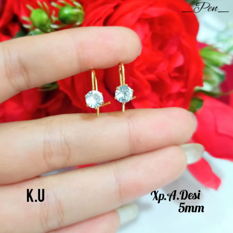 anting Desi Gold&amp;Silver permata putih,tidak karat *COD*