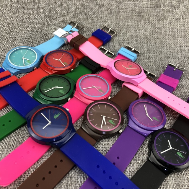 ［Ready Stock］Jam tangan wanita Memukul warna Lacoste fashion jam mural s1030