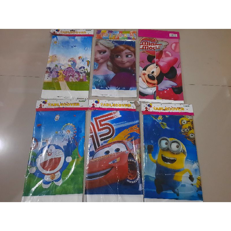 Taplak Meja Karakter