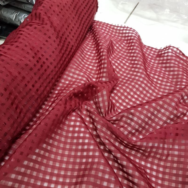 BAHAN ORGANZA KOTAK KAIN APLIKASI KEBAYA