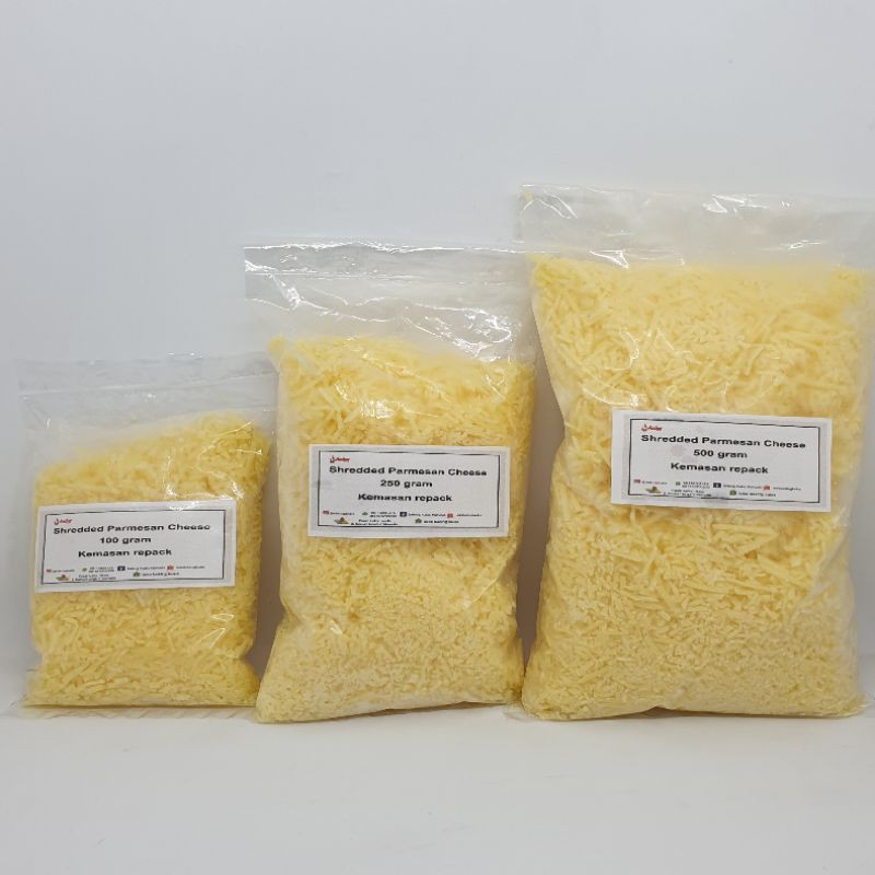 

Anchor Dairy Parmesan Shredded 100 g / Parmesan Cheese Anchor / Keju Parmesan
