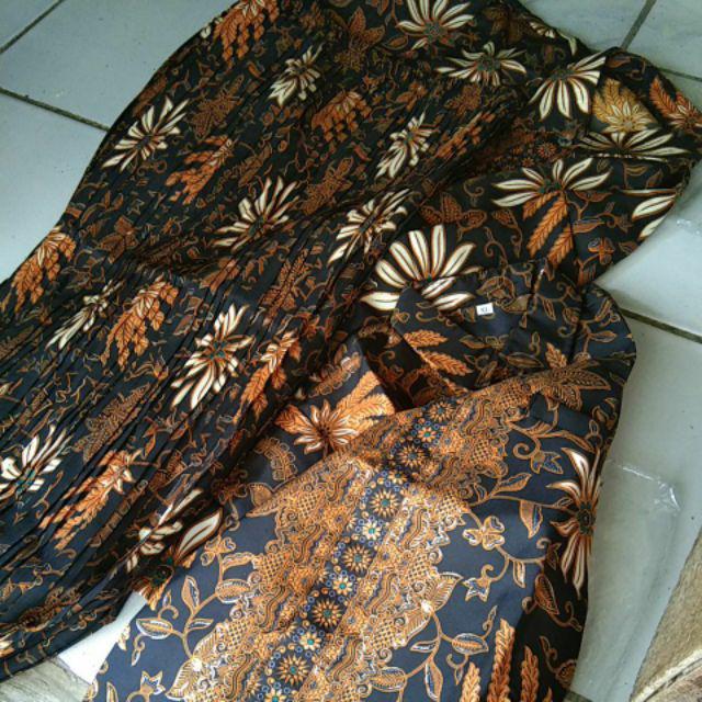 Couple Batik Sudri Family Rok Plisket Jumbo Dan Kemeja Ayah Serta Anak
