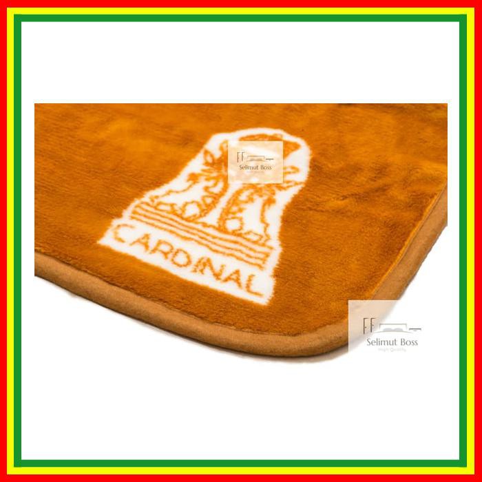 SELIMUT BULU HALUS TEBAL PANDA (CARDINAL) 220 X 240 CM