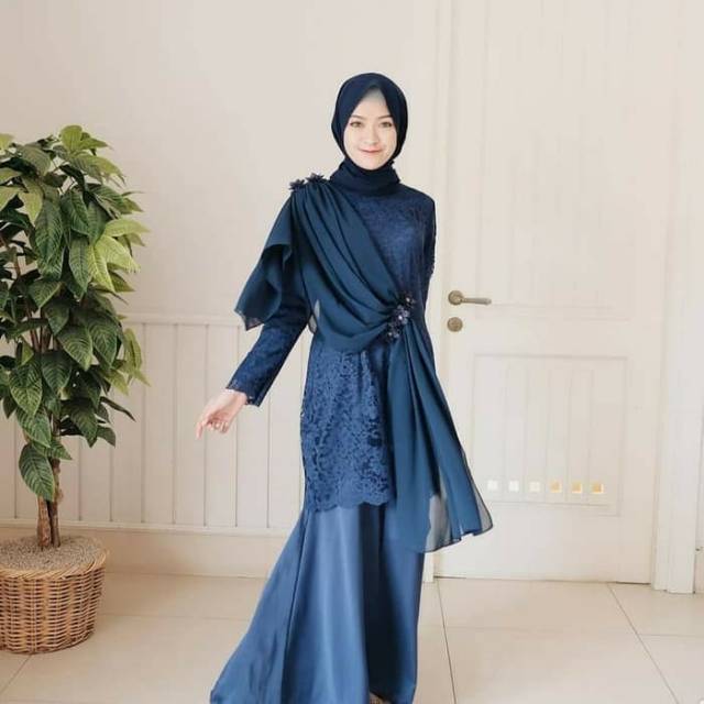 Baju Pesta Formal Wanita - Neofotografi