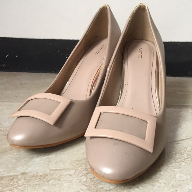 Preloved High Heels by VNC
