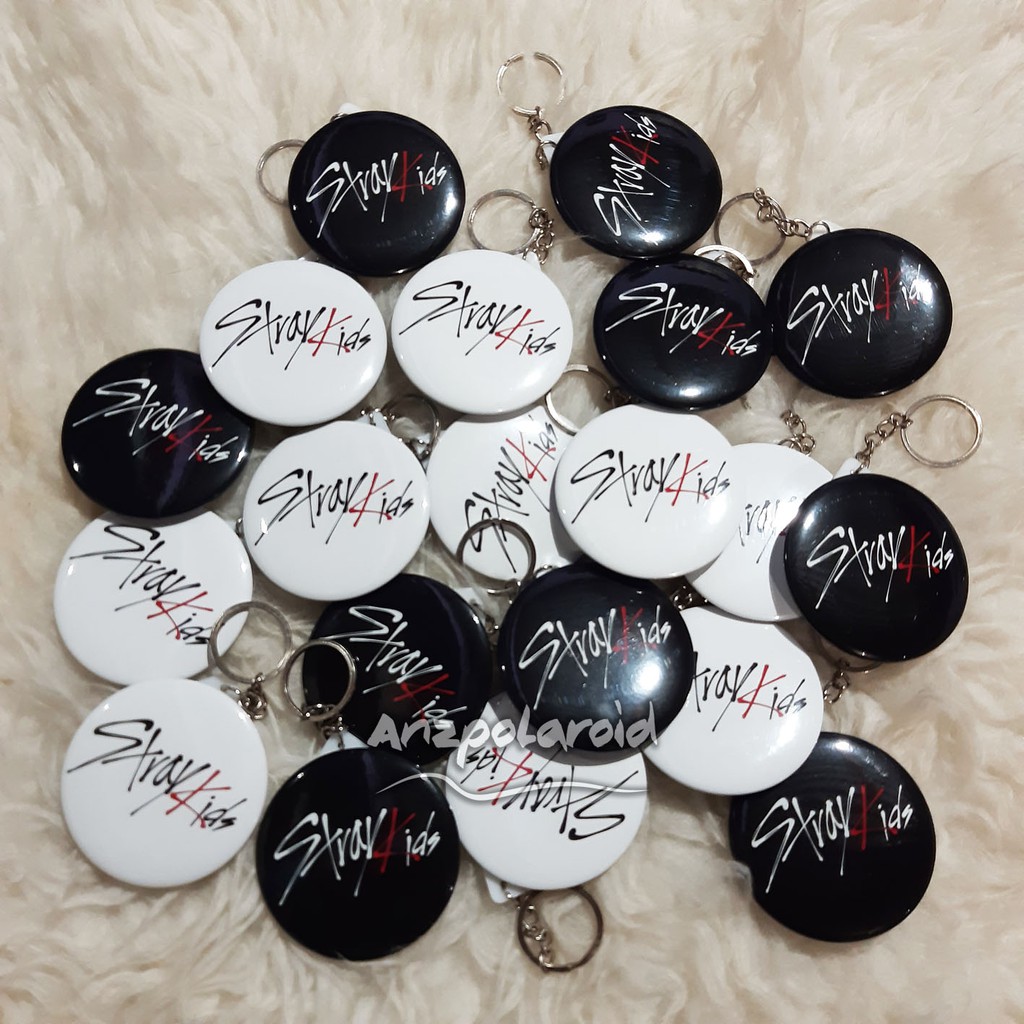 (READY STOCK) GANTUNGAN KUNCI LOGO STRAY KIDS