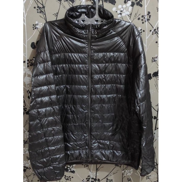 jaket bulang uniqlo ultraligh second