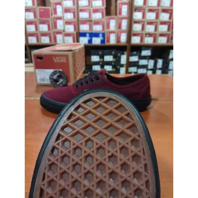 Sepatu Vans Authentic Port Royale Red Maroon Merah Marun Sole Black Hitam - Original PREMIUM BNIB