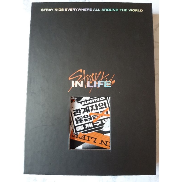 

SKZ IN LIVE LIMITED FULLSET / baca desk.
