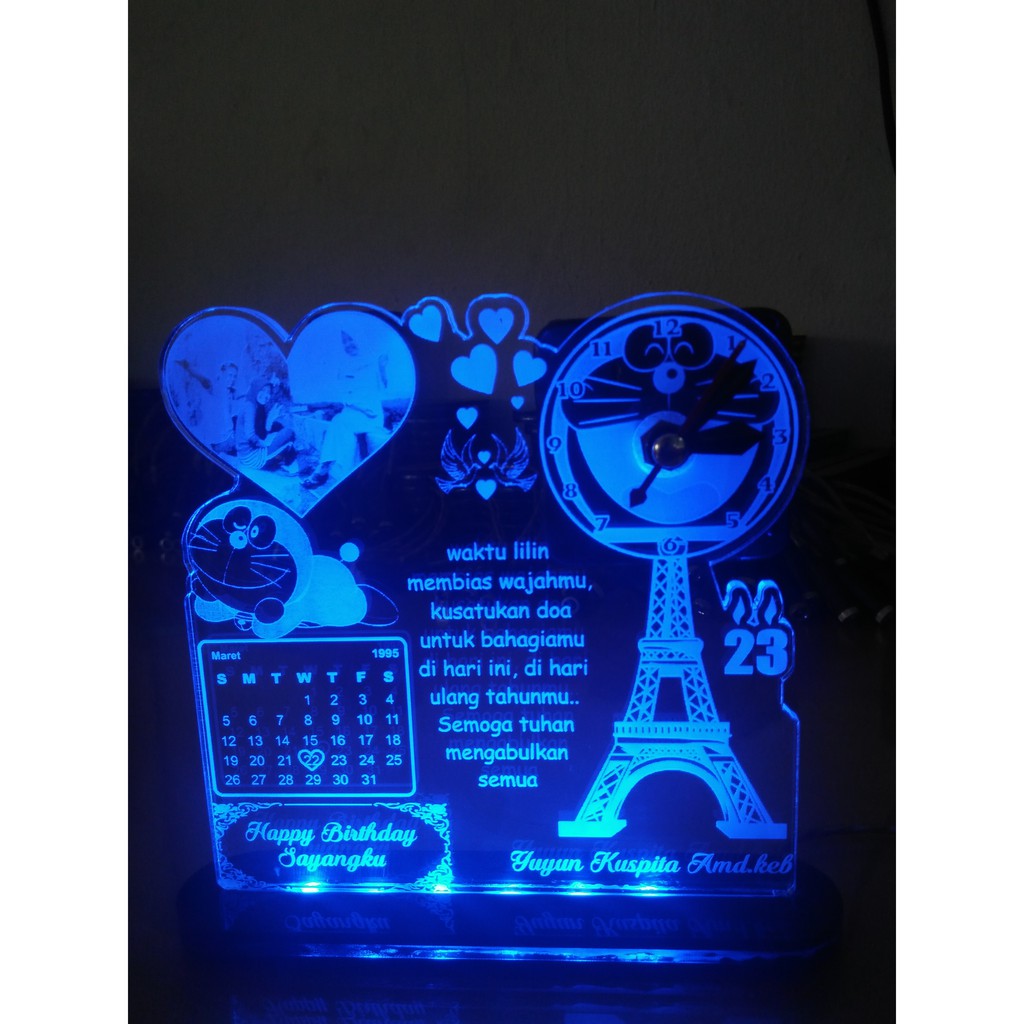 Kado Unik Custom Lampu Hias Akrilik